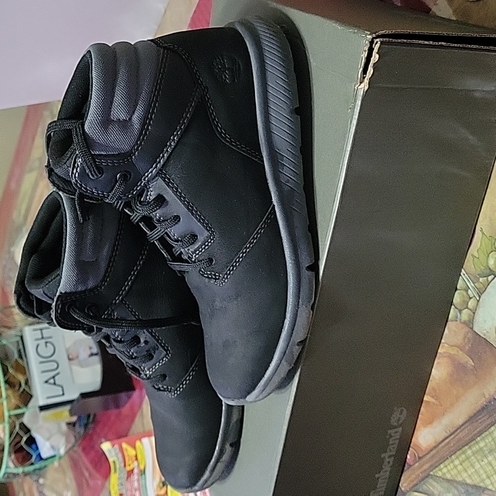 Timberland youth sneaker boots - Picture 1 of 3
